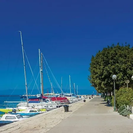 Diogenes Апартаменты *